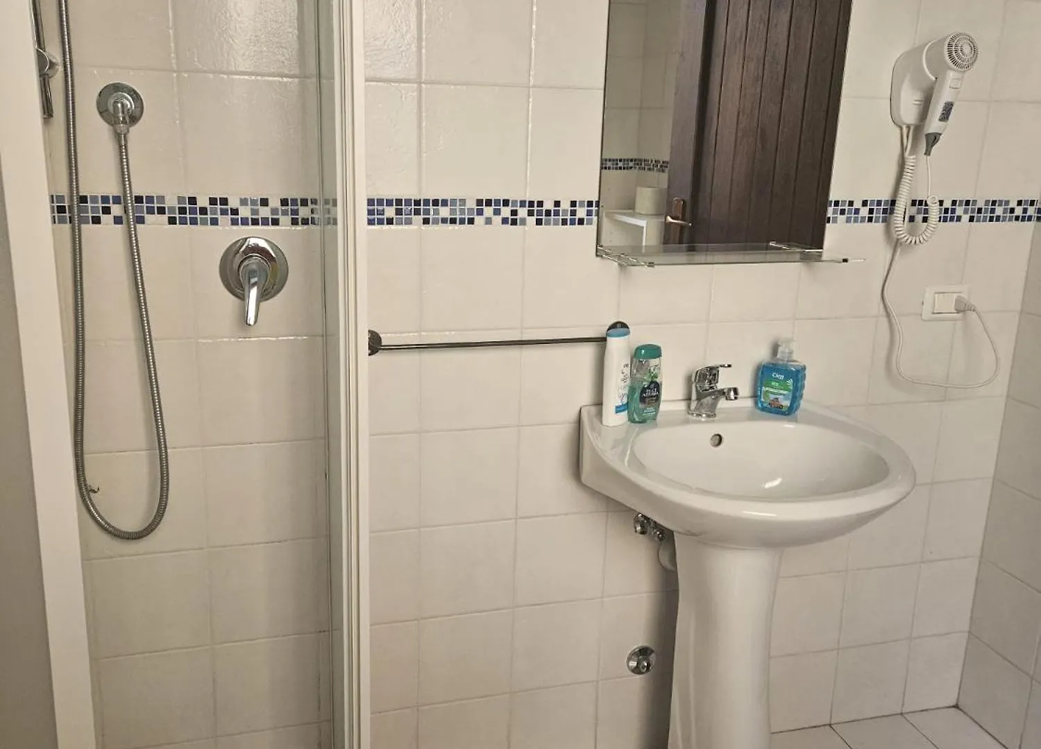 Casa Della Pace Aparthotel Cernobbio Itália